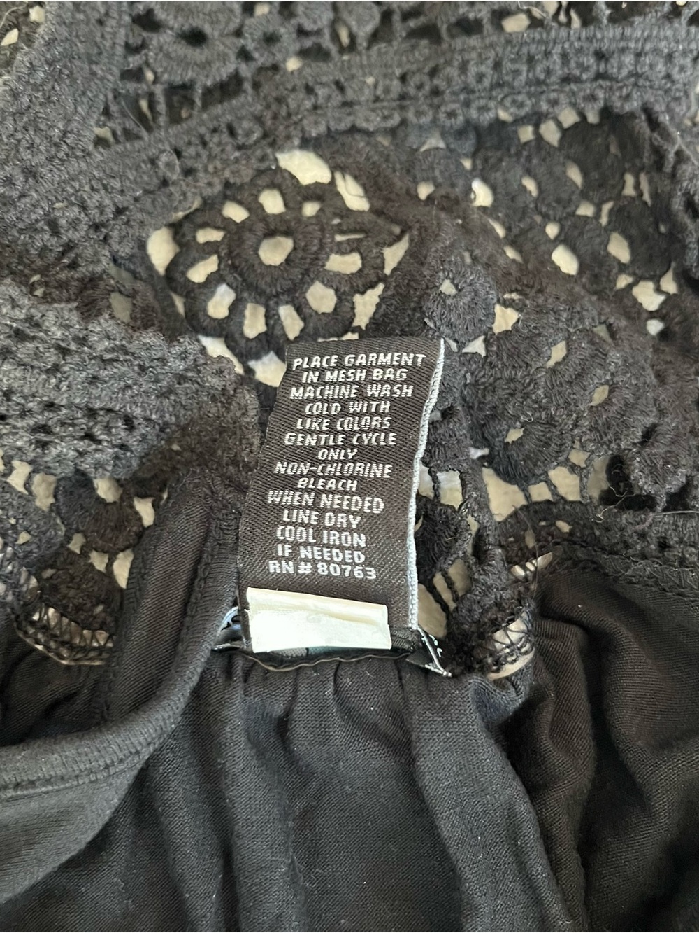 Moda International Black Crochet Racerback High-Low Tank Small - Picture 3 of 4